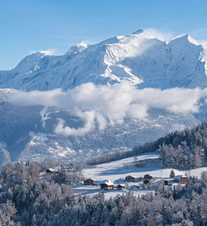 Vue sur la chaîne du Mont-Blanc